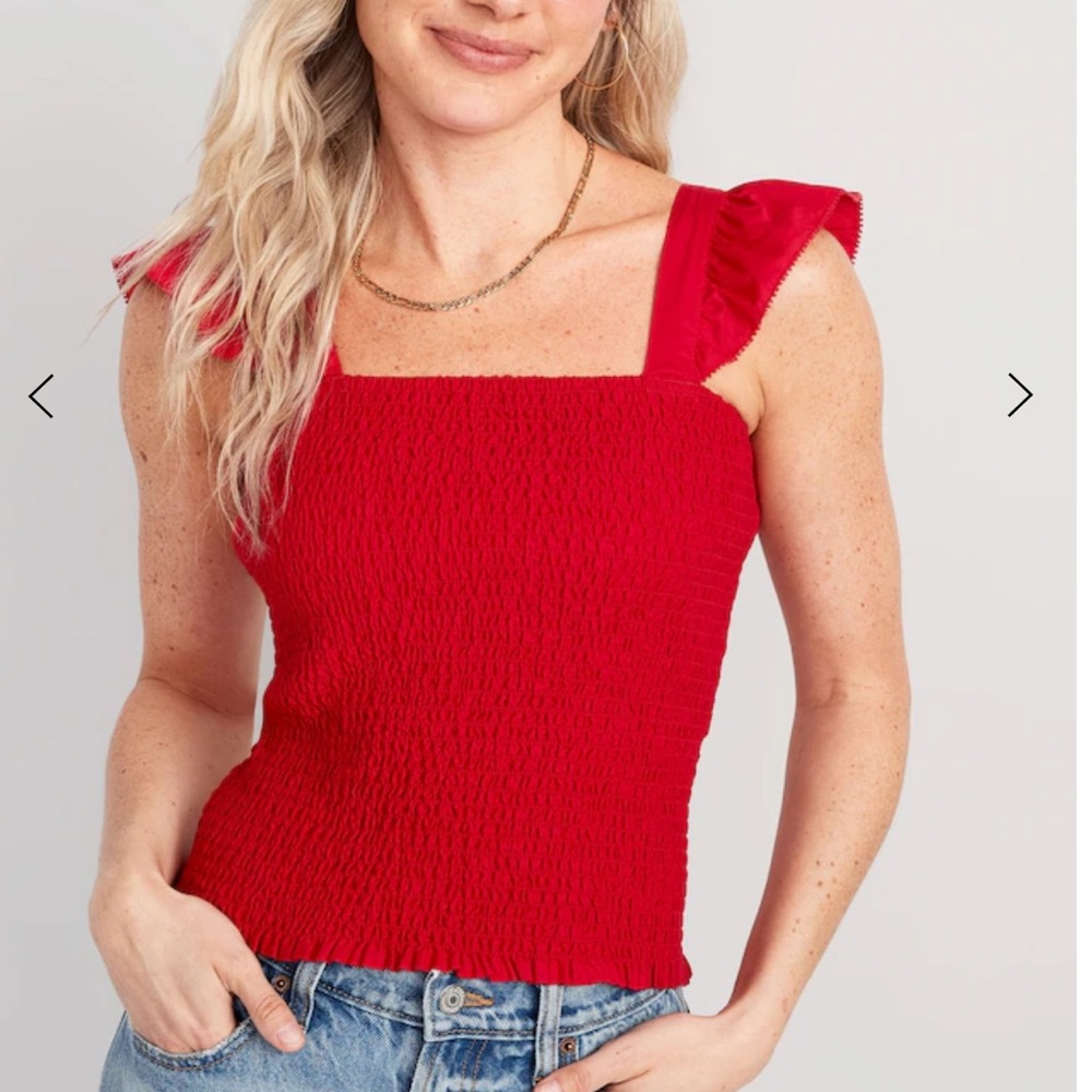 NWOT Red Tank Top with ruched body